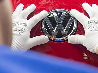 Volkswagen appoint new Chief E...
